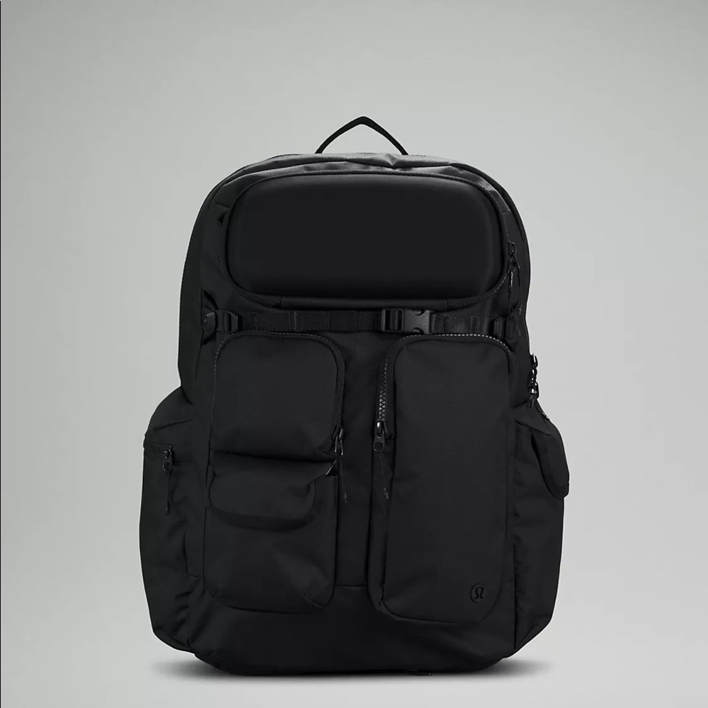 Lululemon cruiser backpack